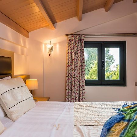 Pilot'S Villas Luxury Suites Херсонисос Екстериор снимка