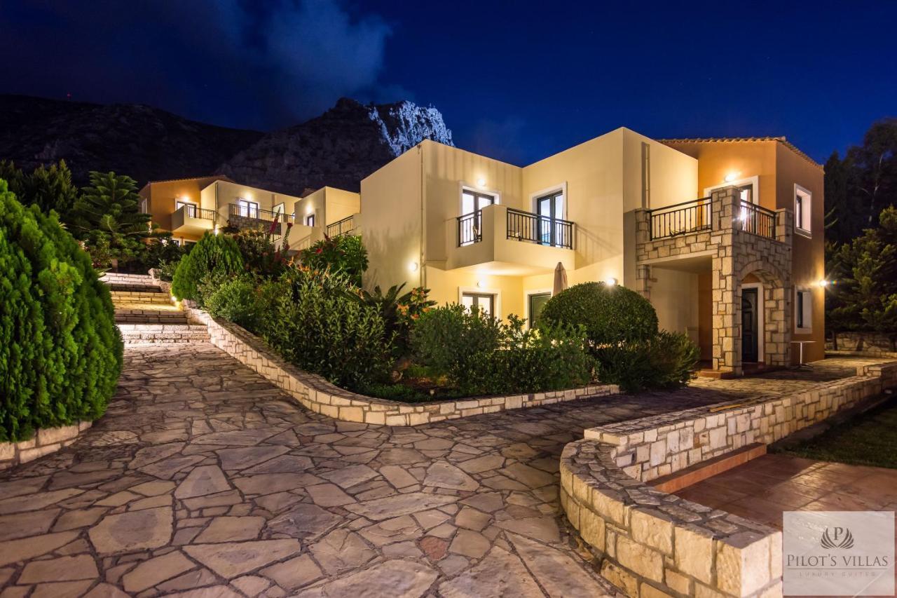 Pilot'S Villas Luxury Suites Херсонисос Екстериор снимка