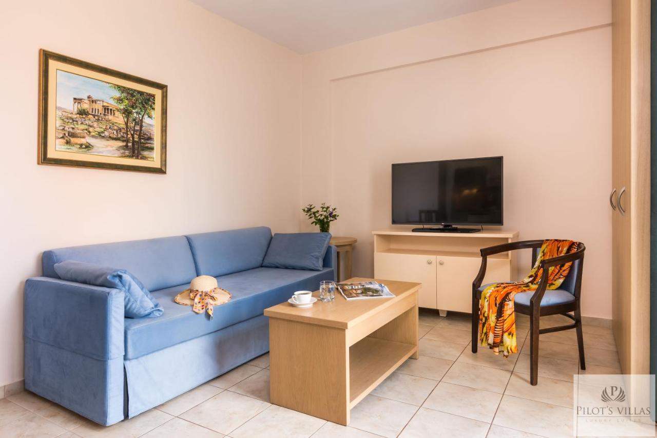 Pilot'S Villas Luxury Suites Херсонисос Екстериор снимка
