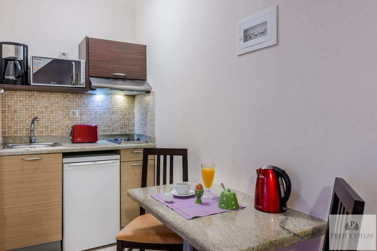 Pilot'S Villas Luxury Suites Херсонисос Екстериор снимка