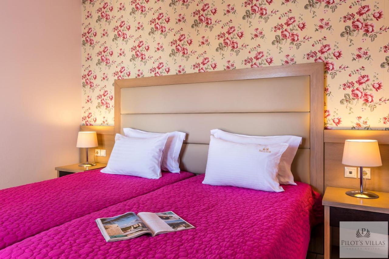 Pilot'S Villas Luxury Suites Херсонисос Екстериор снимка
