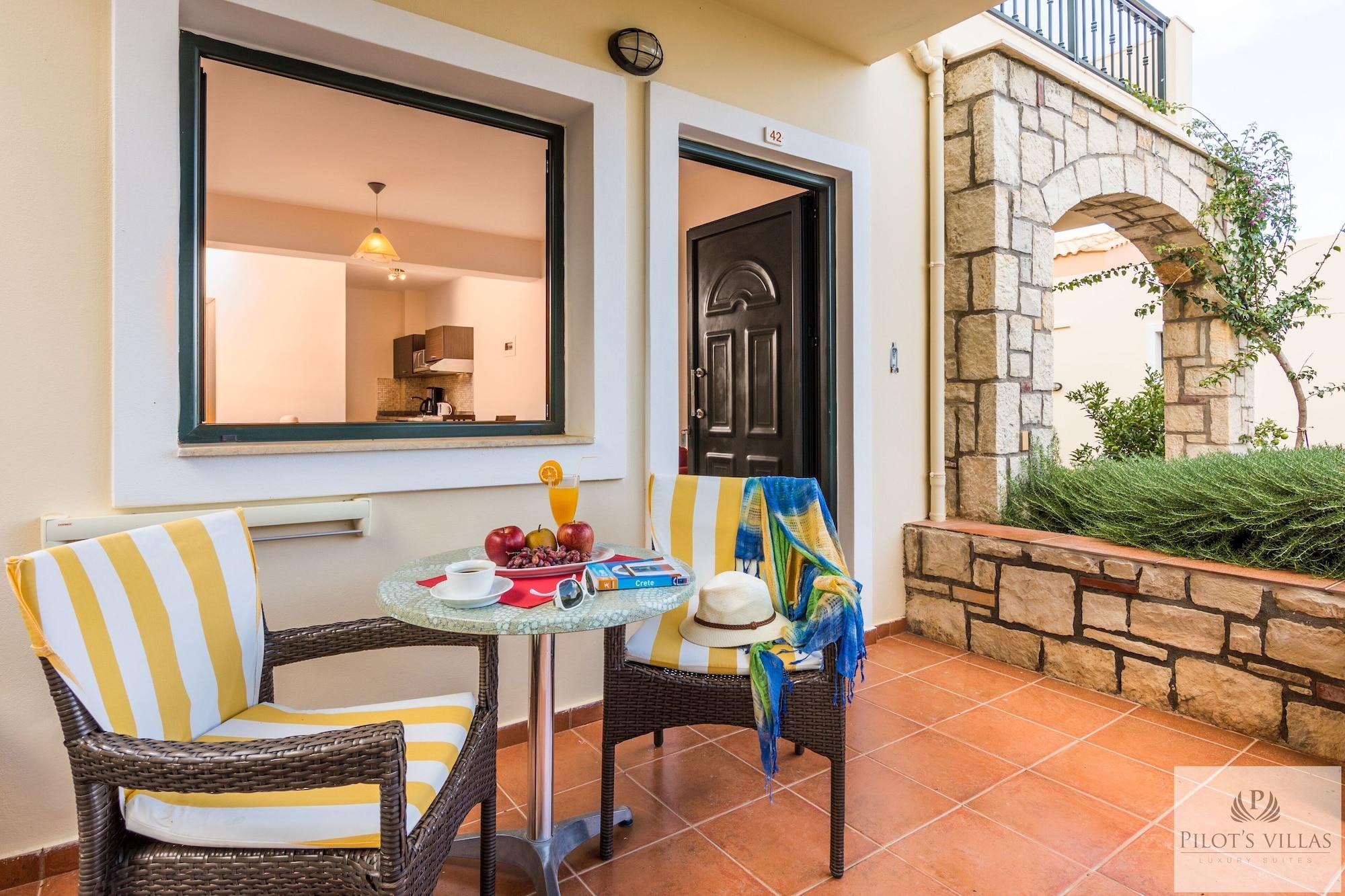 Pilot'S Villas Luxury Suites Херсонисос Екстериор снимка