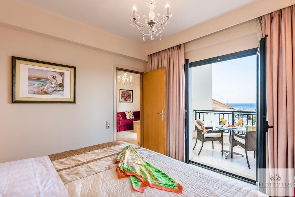 Pilot'S Villas Luxury Suites Херсонисос Екстериор снимка